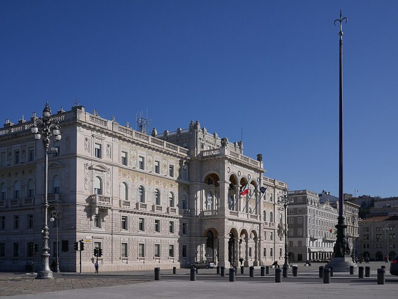 A Trieste qualcuno le prova tutte per normalizzare il genocidio dei palestinesi